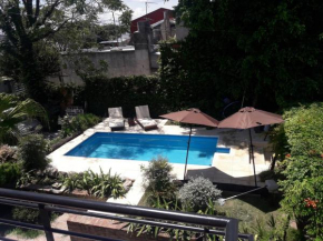 Posada Villa club, Apart 2 cerca de aeropuerto El Palomar